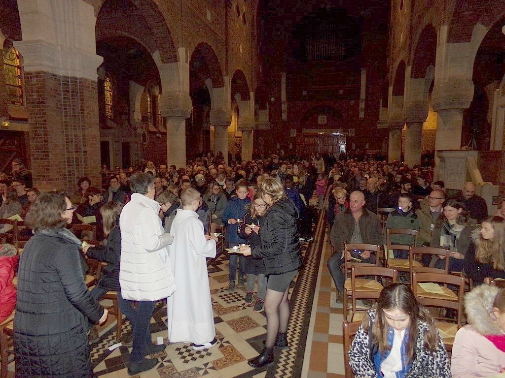 2017-12-24-veillée Noël-LE DOULIEU (28) (Copier)