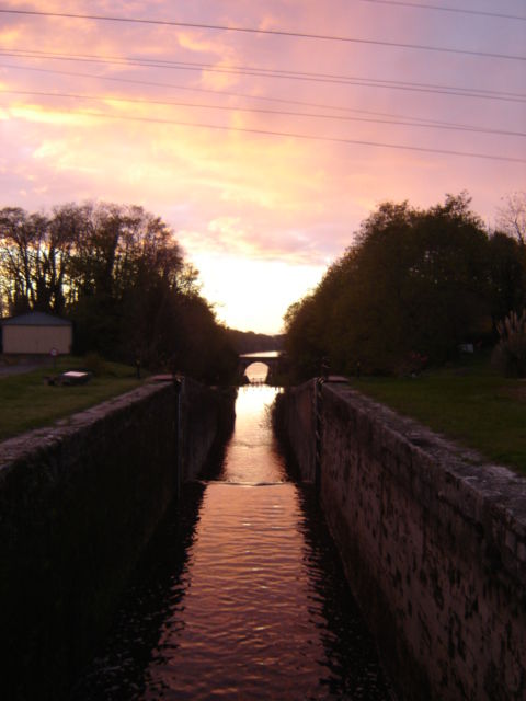 COUCHER DE SOLEIL SUR LES ECLUSES