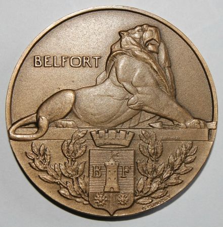8 Médaille Belfort 1944 Avers RR
