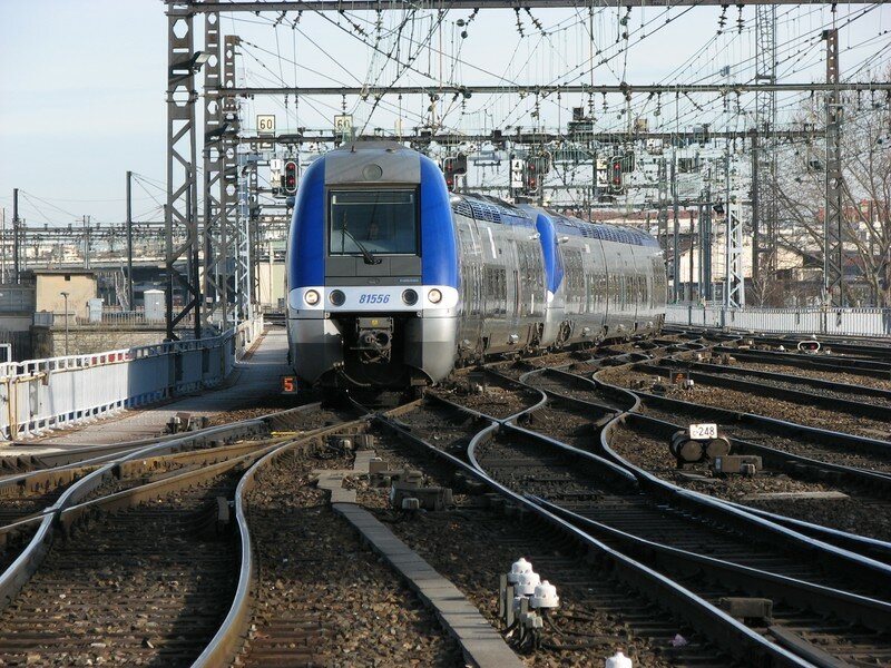 AGC B 81500 en phase d'approche de Lyon-Perrache
