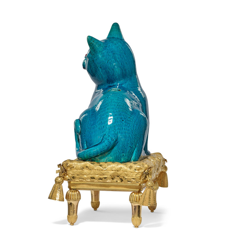 2021_CKS_20660_0010_009(a_louis_xv_ormolu-mounted_chinese_turquoise-glazed_porcelain_cat_the_p_d6328915042456)