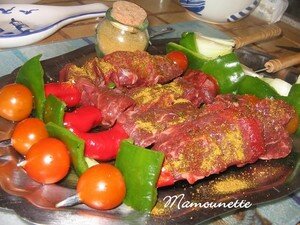 Brochettes_de_boeuf_au_massal__au_BBQ__006