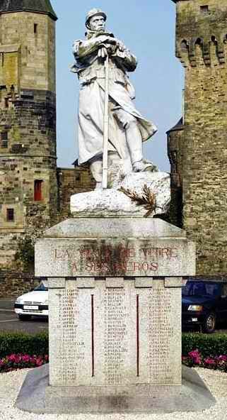 Monument aux morts1 Vitré