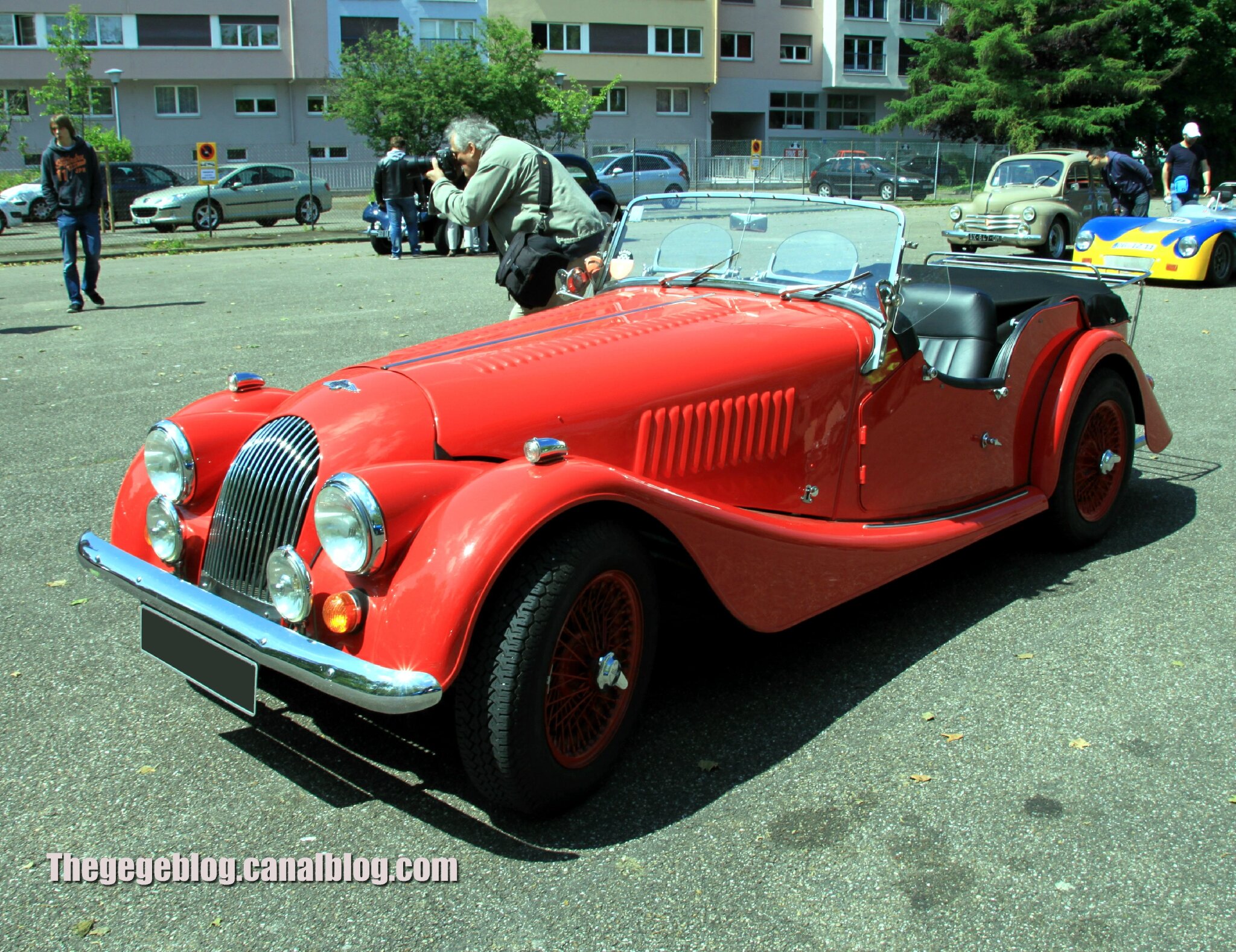 Morgan type 4 convertible (Retrorencard juin 2013) 01