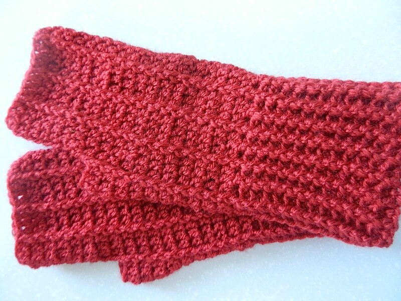 Gants maille relief crochet 2