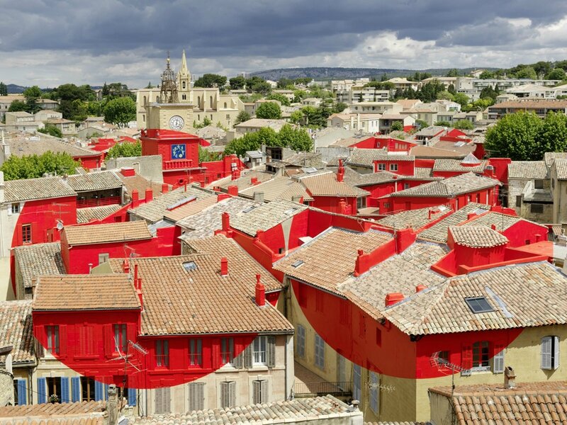 Double disque évidé par les toits” Salon de Provence, France 2013 by Felice Varini