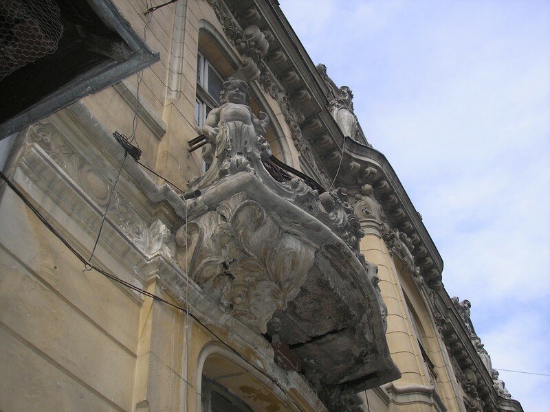 12, str. Biserica Amzei