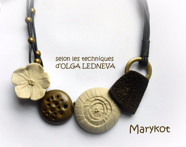 grand_collier_fleur_olga