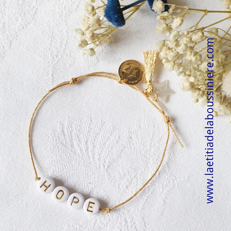 Bracelet Alphabet Hope - 9 €