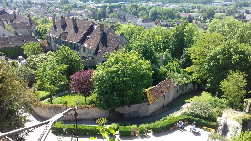 tour César, Provins