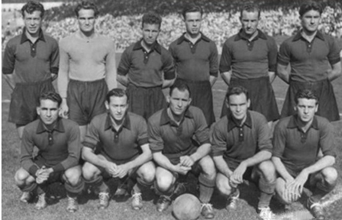 Photo Stade de Rennes 1948-1949 R