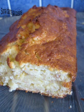 GATEAU AU YAOURTH A LA BANANE ET AU RHUM recettes dessert GATEAU AU YAOURTH A LA BANANE ET AU RHUM