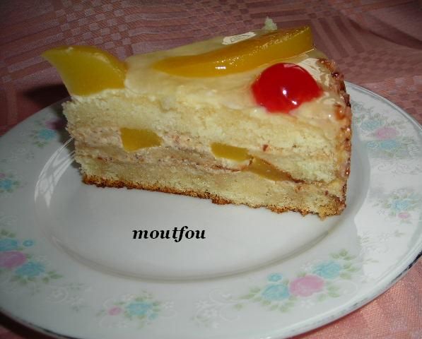 slice_peach_cake