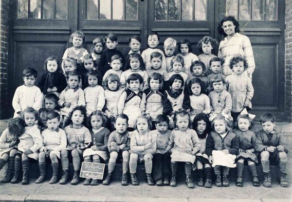 Ecole Maternelle 1951 TRELON - Copie