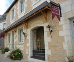 facade_with_banners