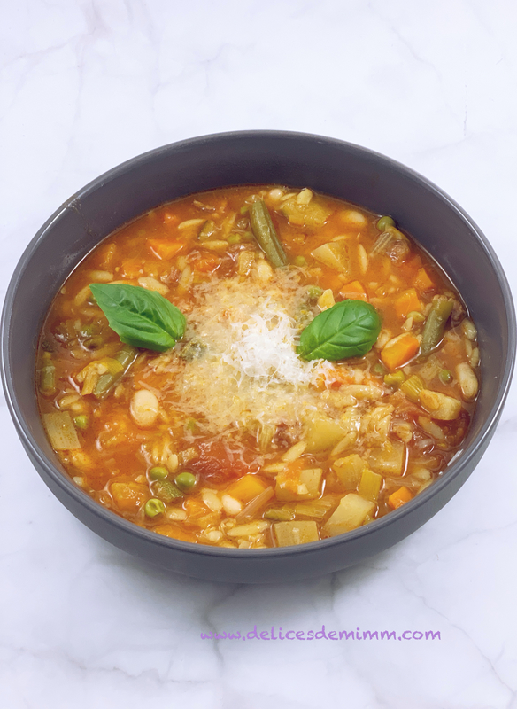 Minestrone aux petites pâtes grecques 2