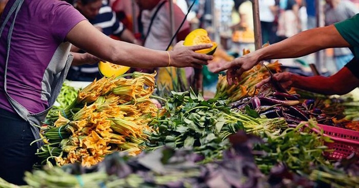 veggie-market-stall