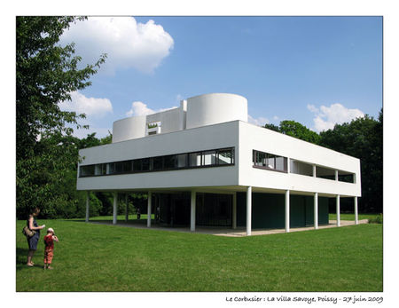 Villa_Savoye_03w