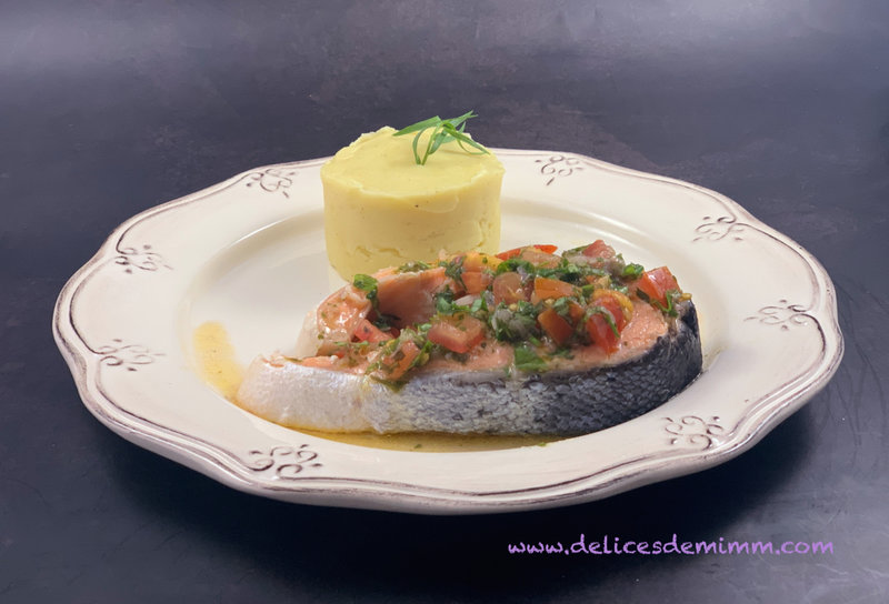 Darnes de saumon et sauce vierge aux herbes du jardin 3