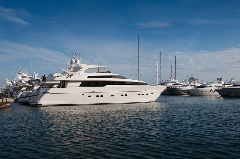BOT19YMB-EN-Miami-yacht-show-42092