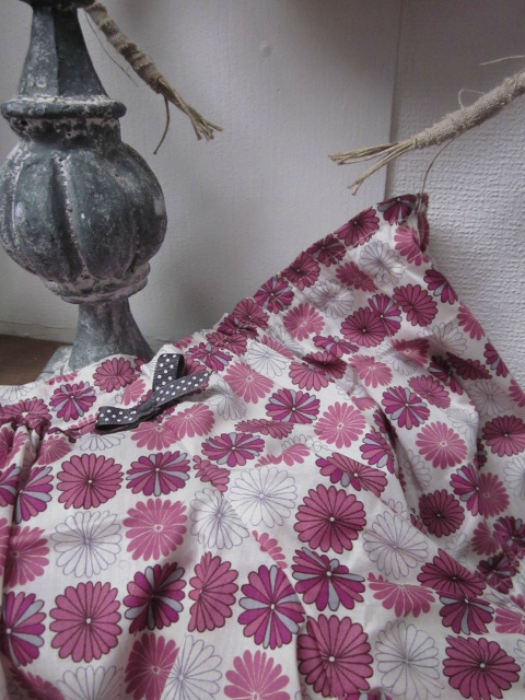 Culotte en coton Liberty à fleurs violine - noeud gris à pois (5)