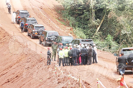 travaux-chantiers-autoroutes-yaounde-nsimalen