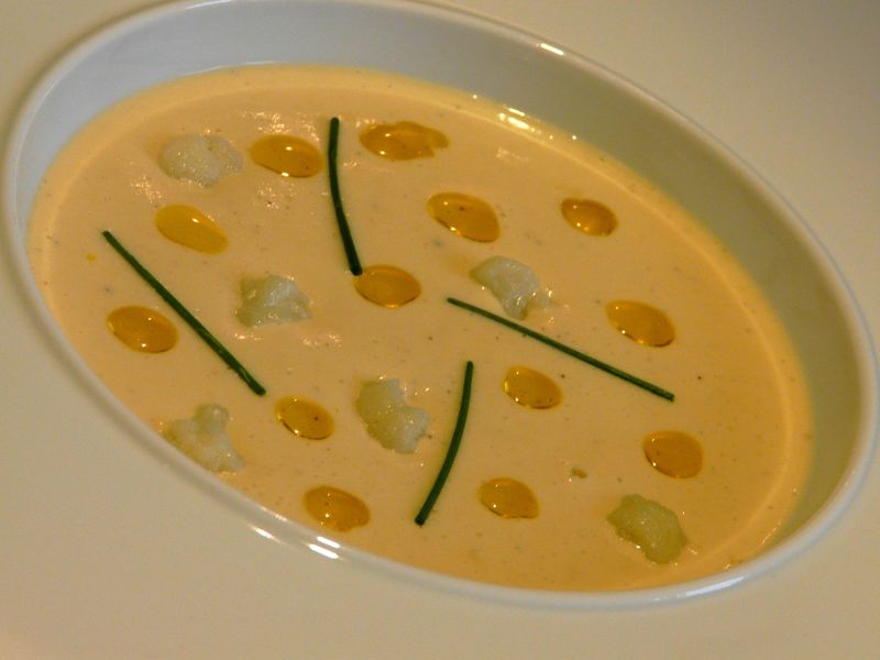 05 Soupes & Veloutés - Crème glacée de chou-fleur à l’huile de curry d’après Joël Robuchon 3