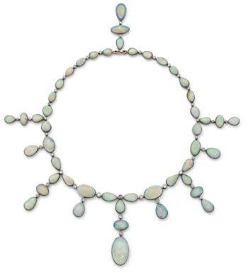 An_opal_and_diamond_necklace