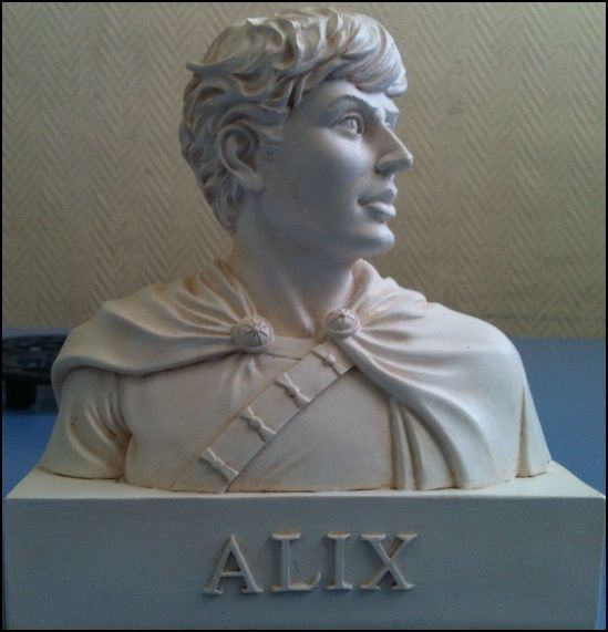 alix_buste