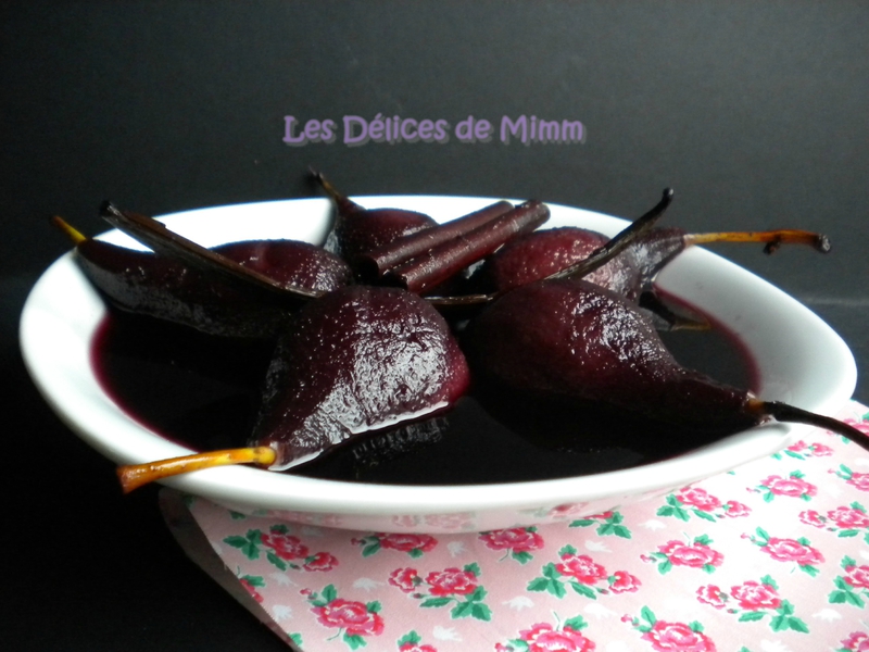 Poires pochées au vin rouge et aux épices 3
