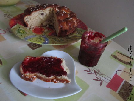 brioche_confiture_et___