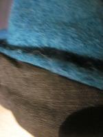 Chapeau AGATHE en laine bouillie bleu pétrole avec fleur - doublure de lin noire - taille 58 (2)