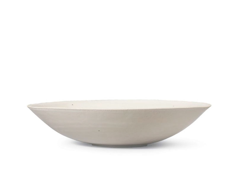 Ding_type_porcelain_moulded_shallow_bowl__Southern_Song_dynasty__12th_13th_century