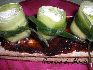 Concombre fraîcheur sur un lit de confiture de raisin recettes dessert gateau chinois au raisin