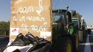 W300px_1610_France_farmers_strike