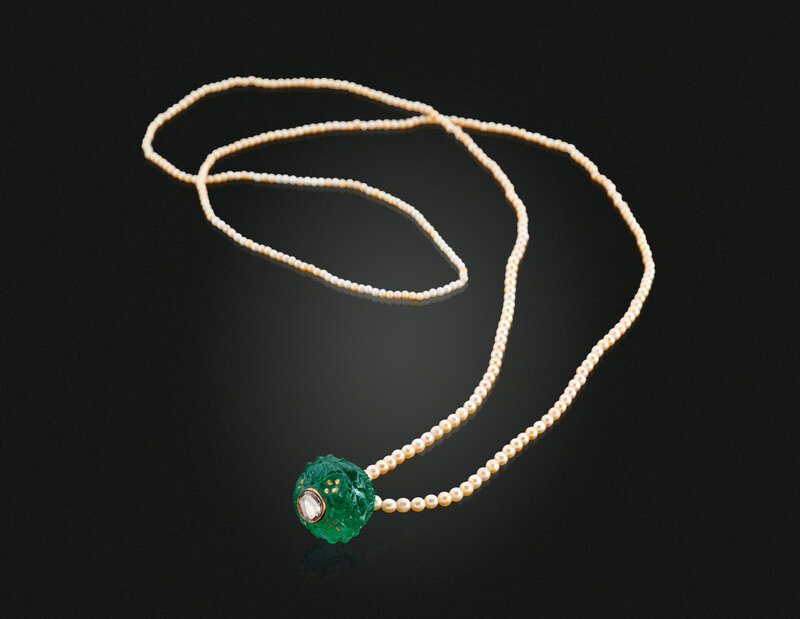 2019_NYR_17464_0127_000(a_carved_emerald_diamond_and_pearl_tikka)