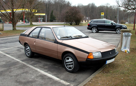 Renault_fuego_GTS__23_me_Salon_Champenois_du_v_hicule_de_collection__01