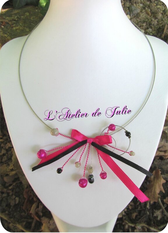 collier mariage étincelle rose