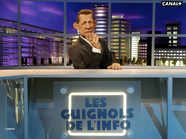 22934a-video_carla_bruni_dans_la_pub_lancia_une_parodie_des_guignols