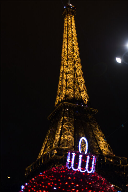 Paris 31122018 01012019 ym 11 Tour Eiffel