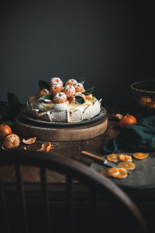 Clementine_Curd_Pavlova