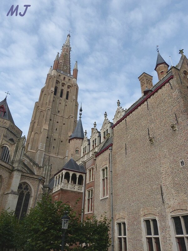 DERRIER ND DE BRUGES