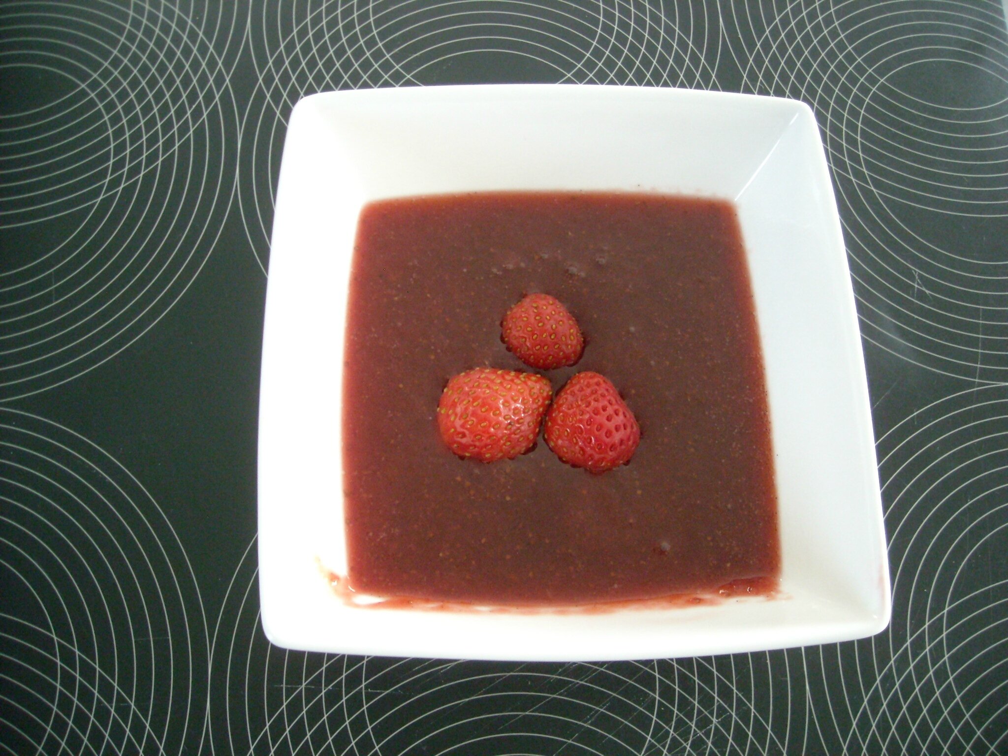 confiture de fraises, vanille de madagascar à l'agar agar..... Chez