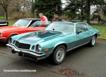 Chevrolet camaro LT de 1977 (Retrorencard janvier 2013) 01