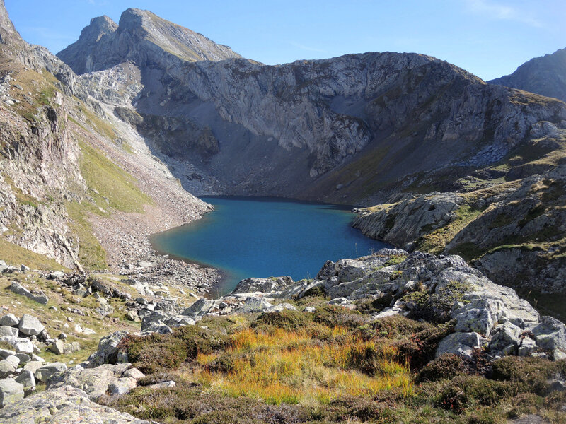 Lac d'Arrious, randonnée, o) lac d'Arrious, vue générale, couleurs (64)