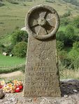 Montsegur_20928_Stele-montee-du-Chateau-copie-3