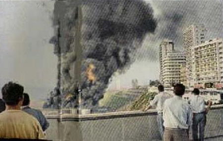 Incendie_des_cuves_sur_le_port_25_juin_1962_01