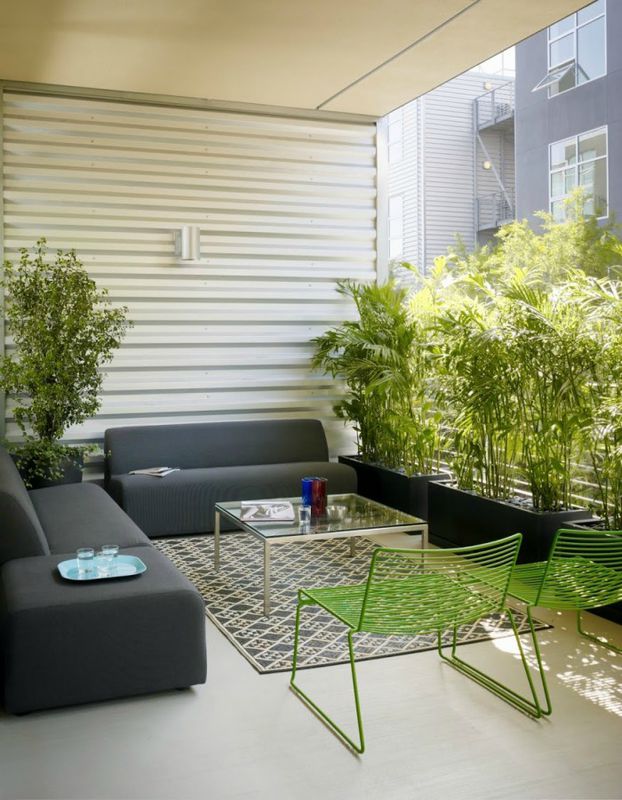 city-terrace-decor-ideas-700x900