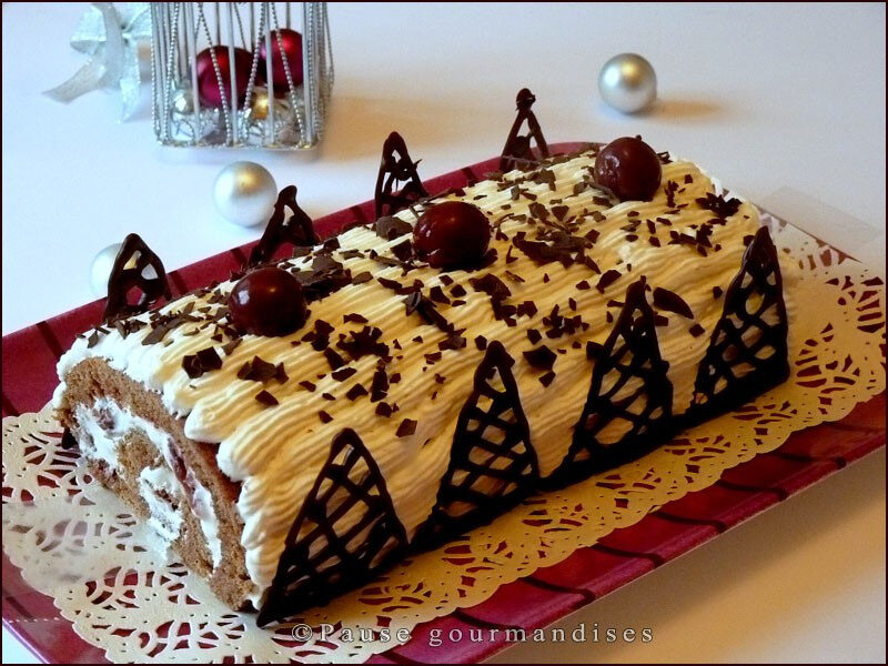 Bûche forêt noire (43)