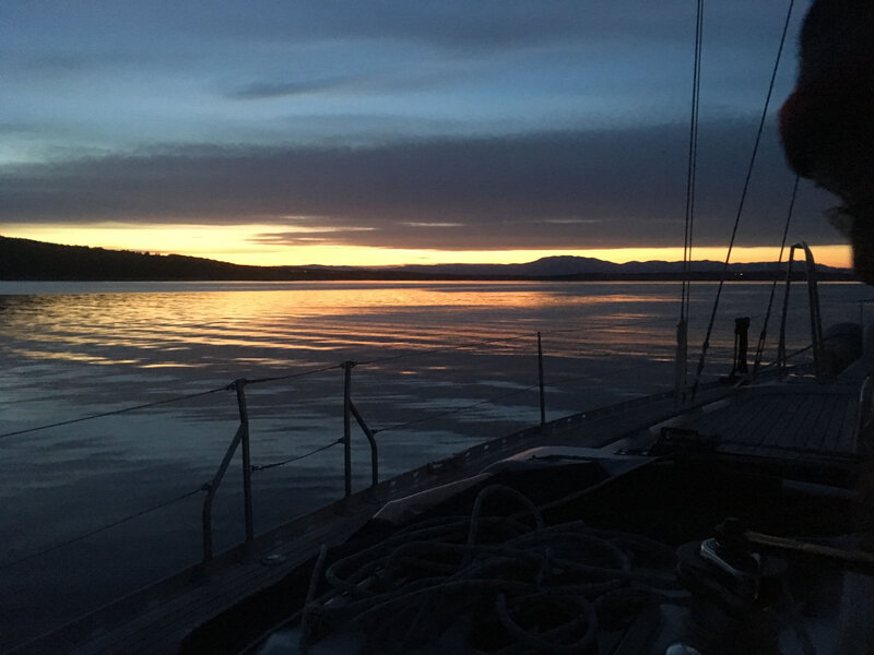 Vinodolski Kanal, coucher de soleil sur Rt Glavati, 10 mars 2020 (2)